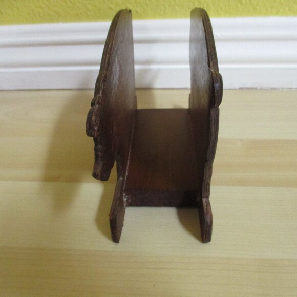 FINAL SALE Leaving Poshmark! VTG Wooden PIG, rustic Napkin/Letter holder - Picture 2 of 7